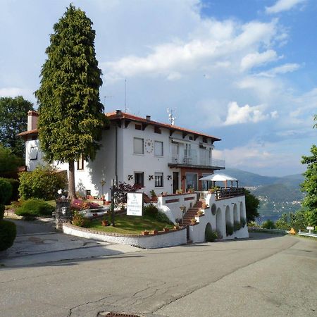 Hotel Panoramico Lago D'Orta (Adults Only) Madonna Del Sasso Eksteriør billede