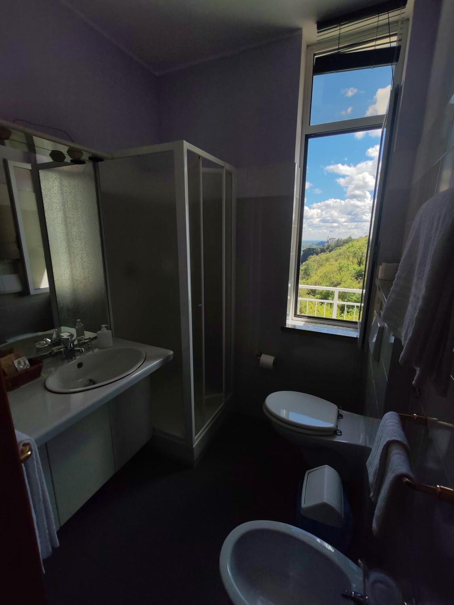 Hotel Panoramico Lago D'Orta (Adults Only) Madonna Del Sasso Eksteriør billede