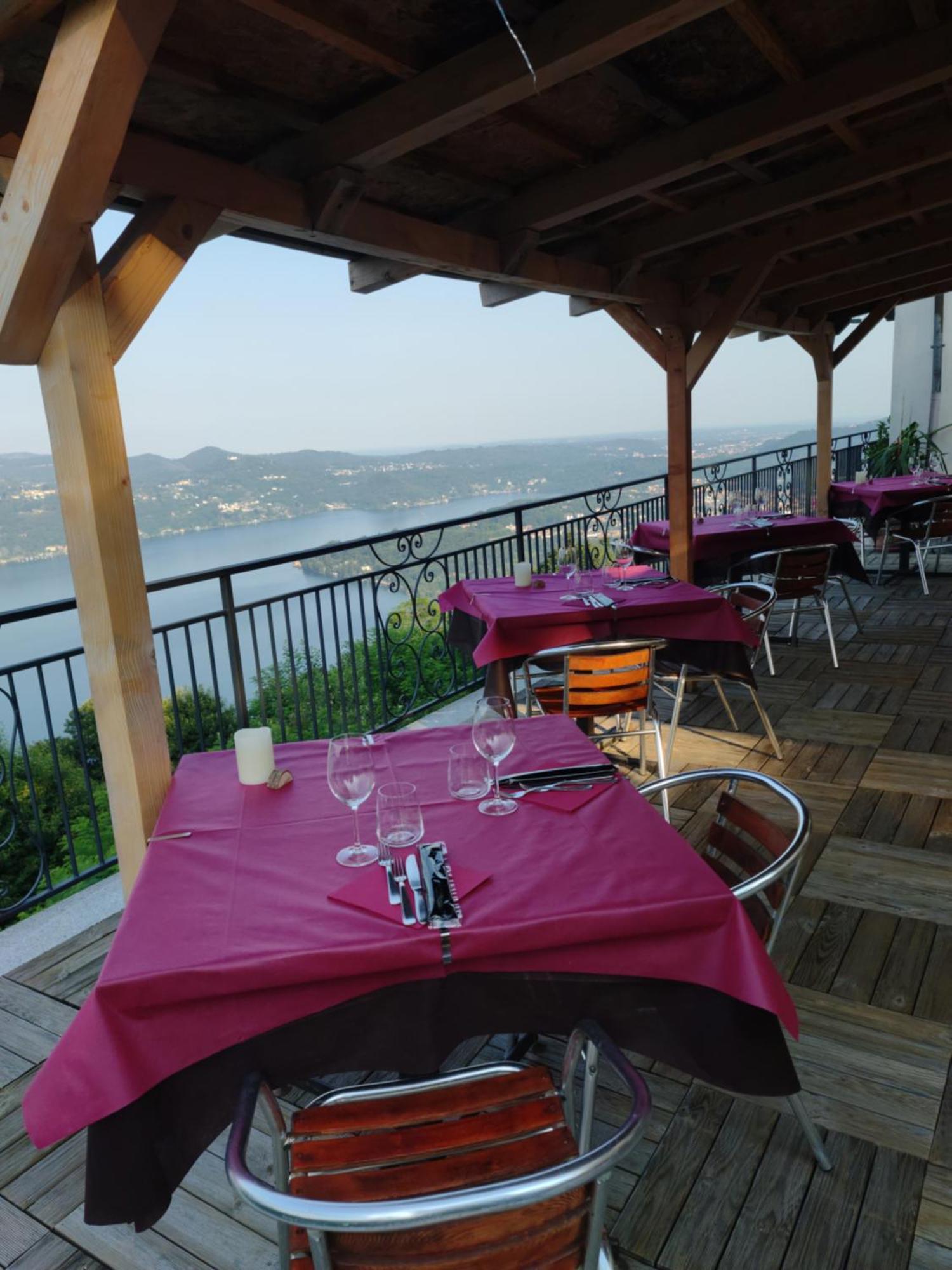 Hotel Panoramico Lago D'Orta (Adults Only) Madonna Del Sasso Eksteriør billede