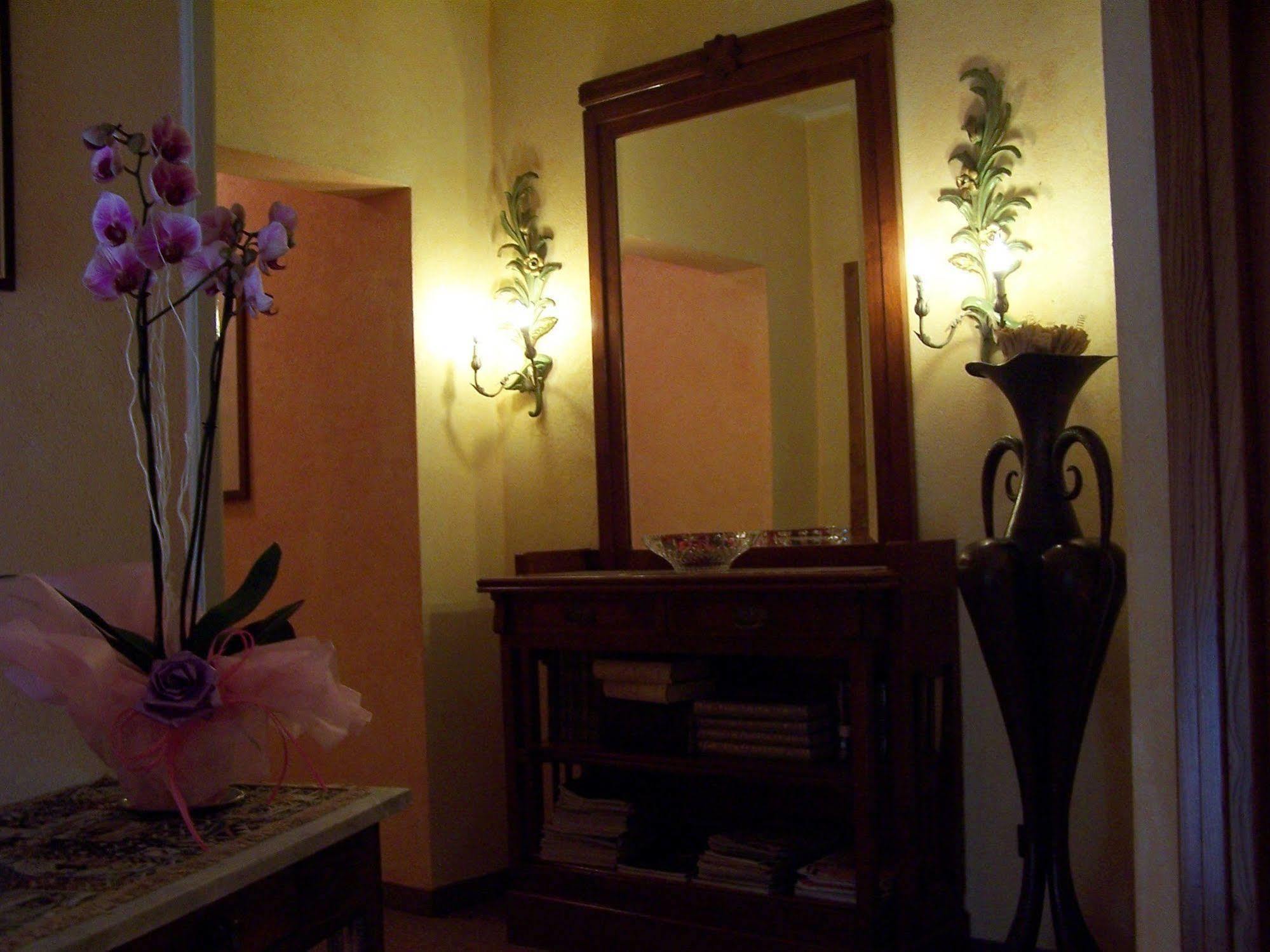 Hotel Panoramico Lago D'Orta (Adults Only) Madonna Del Sasso Eksteriør billede